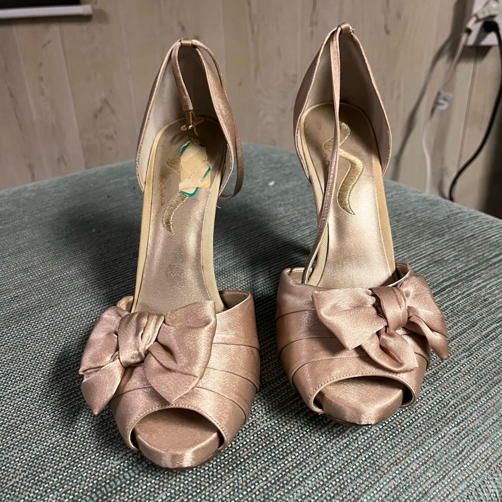 Nina heels